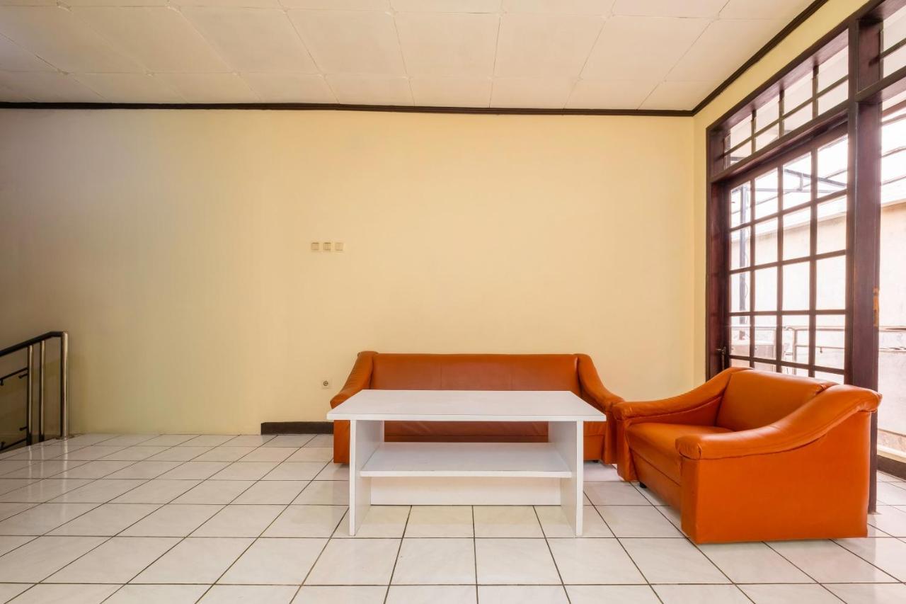 Hotel Super Oyo 2672 Bee M Syariah Bandung Zewnętrze zdjęcie