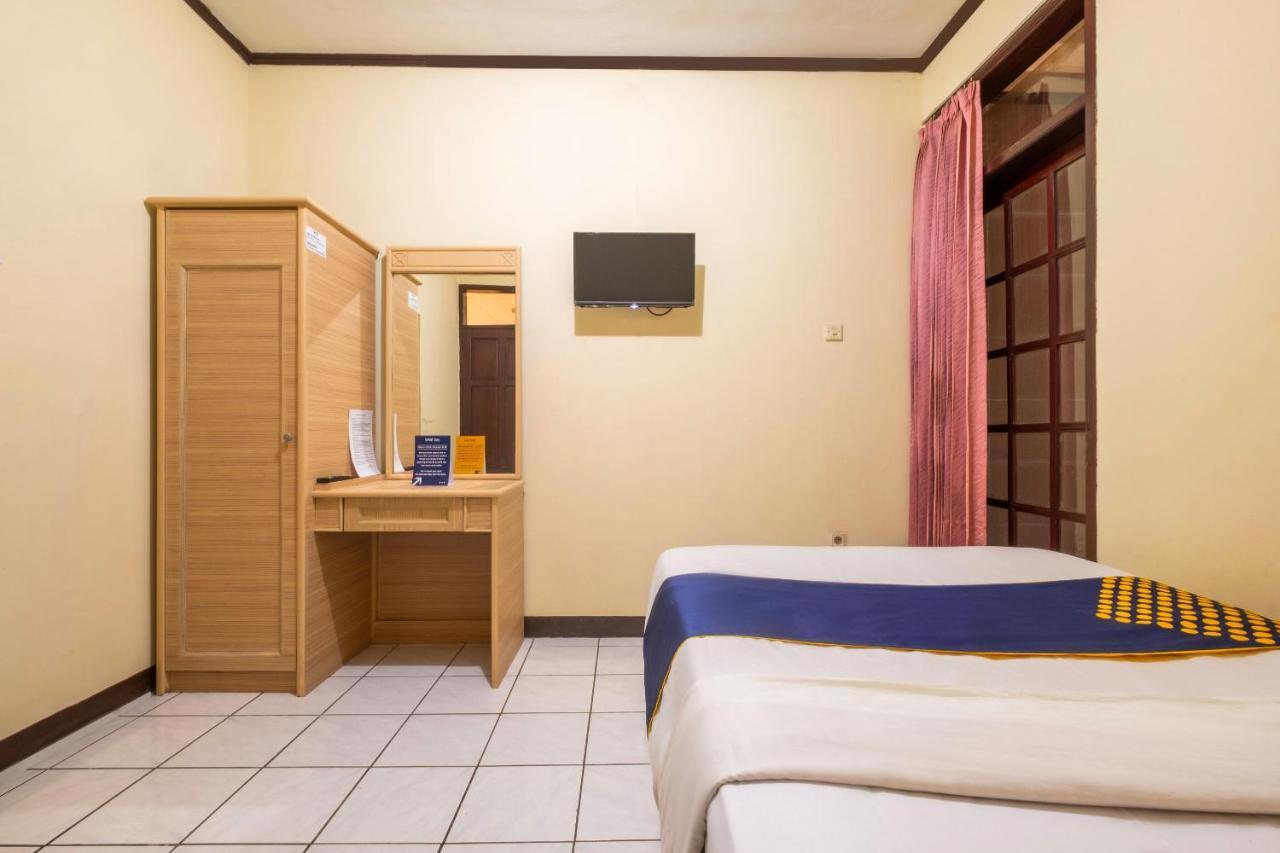 Hotel Super Oyo 2672 Bee M Syariah Bandung Zewnętrze zdjęcie