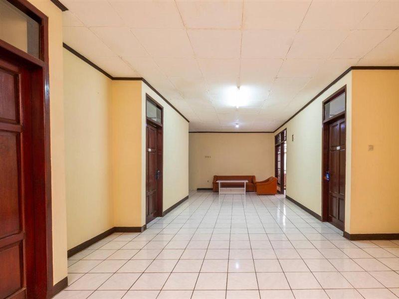 Hotel Super Oyo 2672 Bee M Syariah Bandung Zewnętrze zdjęcie