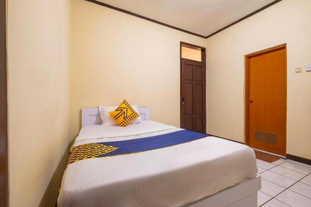 Hotel Super Oyo 2672 Bee M Syariah Bandung Zewnętrze zdjęcie