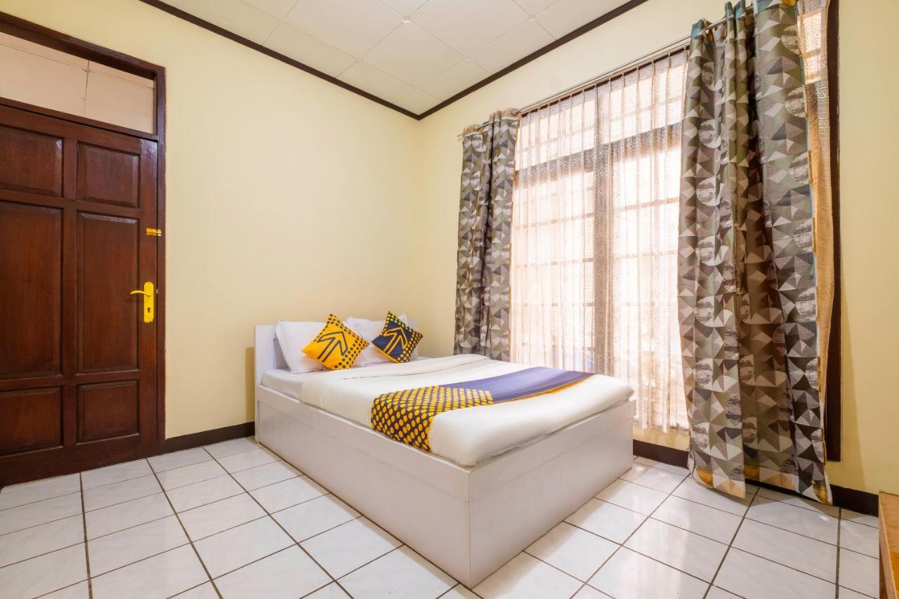 Hotel Super Oyo 2672 Bee M Syariah Bandung Zewnętrze zdjęcie
